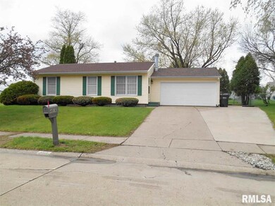 4016 Cresthill Dr, Davenport, IA 52806 - photo 3