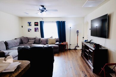 10519 Logger Pine Trail, Houston, TX 77088 - photo 7