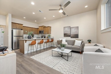 1439 N Bluffs Ridge Ln, Boise, ID 83704 - photo 3