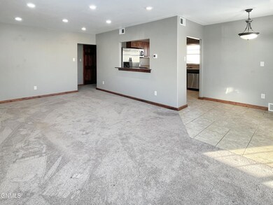 1423 1st Ave W, Williston, ND 58801 - photo 4