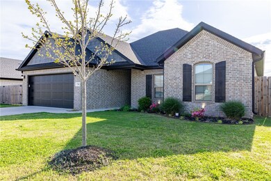 740 Captain Stockton St, Prairie Grove, AR 72753 - photo 3