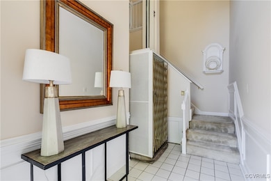Entry foyer with elevator