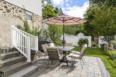 220 Burncoat St, Worcester, MA 01606 - photo 4