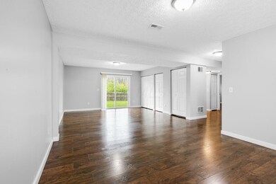 5697 Mouzon Dr, Columbus, OH 43232 - photo 6