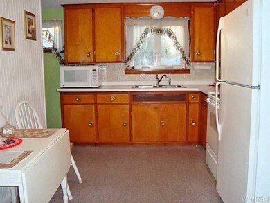 286 Homestead Dr, North Tonawanda, NY 14120 - photo 7