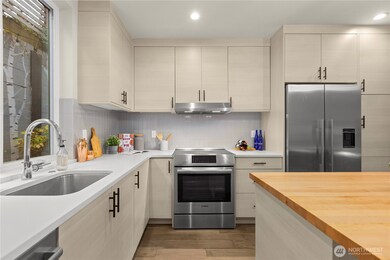 2273 14th Ave W, Seattle, WA 98119 - photo 6