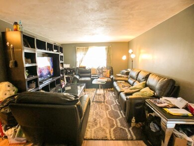 363 Hildreth St unit 21, Lowell, MA 01850 - photo 3