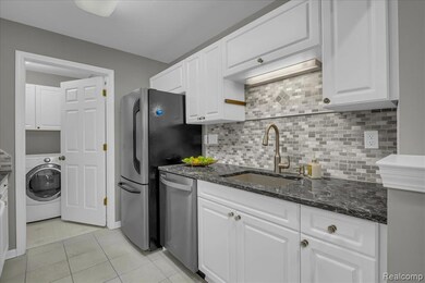 3695 Oakmonte Blvd, Rochester, MI 48306 - photo 7