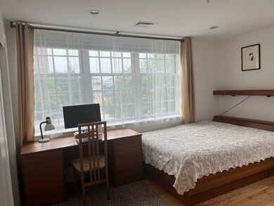 1 Russell St unit 204, Cambridge, MA 02140 - photo 5