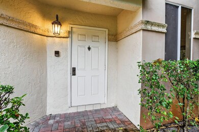 6780 Via Regina unit 4, Boca Raton, FL 33433 - photo 2