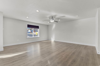 9745 N Bridge St, Eagle Mountain, UT 84005 - photo 6