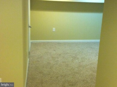 1720 Selma Ave, Halethorpe, MD 21227 - photo 6