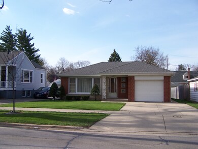 1319 E Algonquin Rd, Des Plaines, IL 60016 - photo 5
