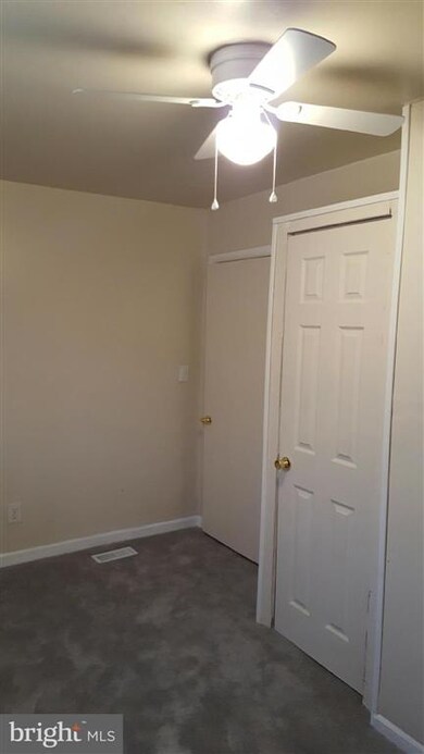 4919 Fable St, Capitol Heights, MD 20743 - photo 2