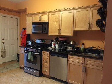 22 Sewall St unit 2, Somerville, MA 02145 - photo 7