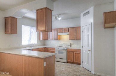 Kitchen (1)-SMALL
