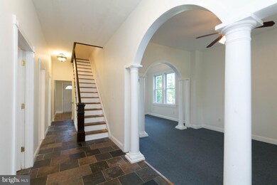 5318 Catalpha Rd, Baltimore, MD 21214 - photo 2