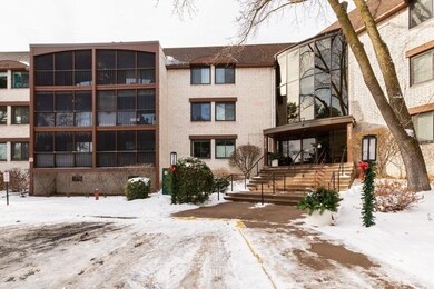 Fabulous condominium building with a resort like f