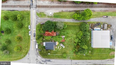 104 E 5th St, Mineral, VA 23117 - photo 5