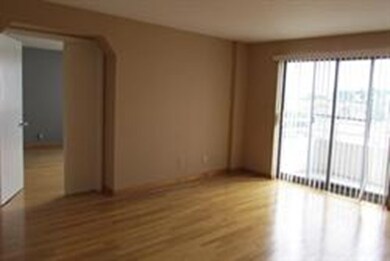 Seawatch Towers unit 614, Revere, MA 02151 - photo 4