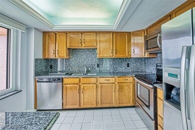 7430 Lake Breeze Dr unit 512, Fort Myers, FL 33907 - photo 5