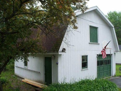 Garage. Garage & Workshop