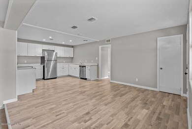 2116 Burpee Dr, Jacksonville, FL 32210 - photo 6