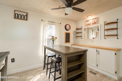 11 Kitchen2