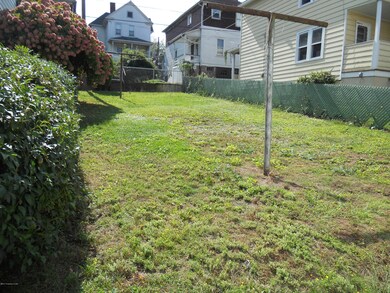 113 Loomis St, Nanticoke, PA 18634 - photo 7