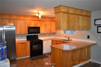 11209 1st Place W, Everett, WA 98204 - photo 5