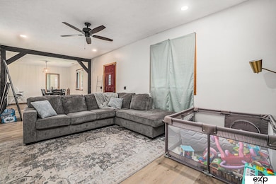 125 E Charles St, Valley, NE 68064 - photo 2