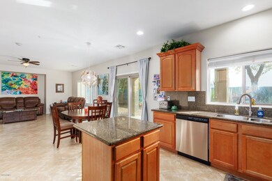 Kitchen - Dining