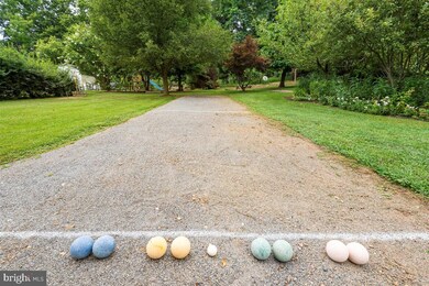 9053 Rosebud Dr, Greencastle, PA 17225 - photo 7