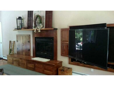 22 Battey Dr, Greenville, RI 02828 - photo 4