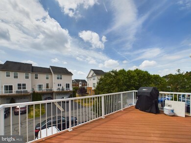 43181 Loudoun Reserve Dr, Ashburn, VA 20148 - photo 5