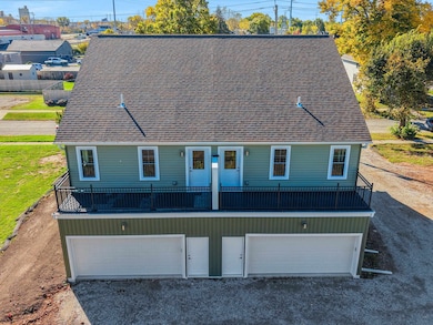 422 4th St, Green Bay, WI 54304 - photo 6