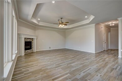 824 NW 192nd St, Edmond, OK 73012 - photo 7