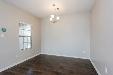 5304 Carmichael Cir, Alvin, TX 77511 - photo 5