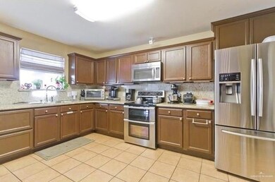 3506 Monette St, Edinburg, TX 78539 - photo 6