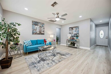 6825 England St, Houston, TX 77021 - photo 6