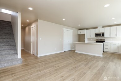 921 W Ted Yao Way, Moses Lake, WA 98837 - photo 7