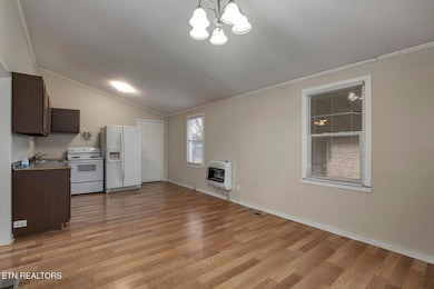 420 N Front St, Rockwood, TN 37854 - photo 3