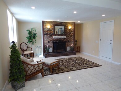 7111 Altama Rd, Jacksonville, FL 32216 - photo 4