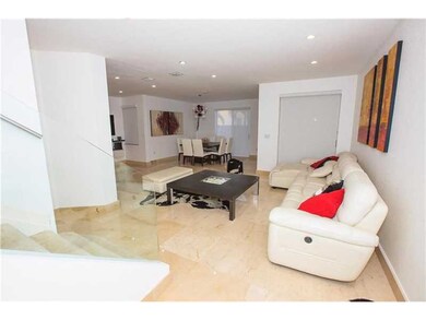 7249 NW 113th Place, Doral, FL 33178 - photo 3