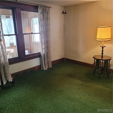 190 Amber St, Buffalo, NY 14220 - photo 2