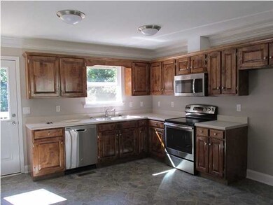 4712 Eldridge Rd, Hixson, TN 37343 - photo 2