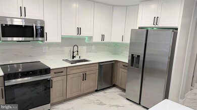 663 Croft Dr, Southampton, PA 18966 - photo 4