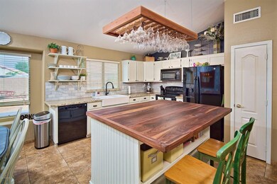 880 E Orchid Ln, Chandler, AZ 85225 - photo 5