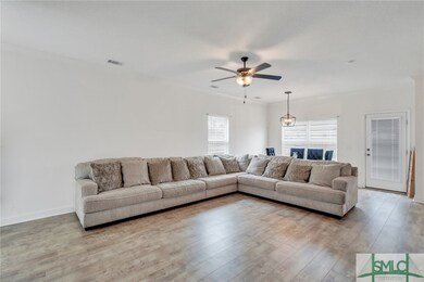 766 Fairview Cir, Hinesville, GA 31313 - photo 5