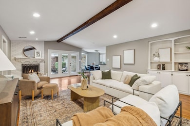 6208 Danbury Ln, Dallas, TX 75214 - photo 2